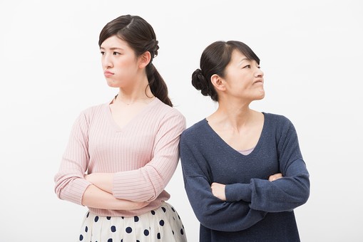 息子 彼女 別れてほしい 別れさせる